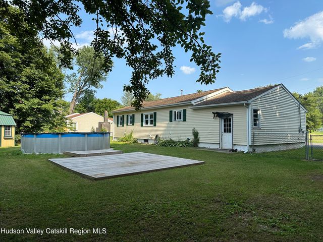 10 Johns Road, Kerhonkson, NY 12446