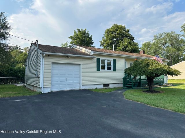 10 Johns Road, Kerhonkson, NY 12446