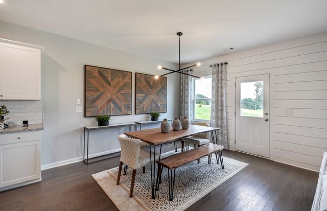 491 Jet Stream Dr, La Vergne, TN 37086