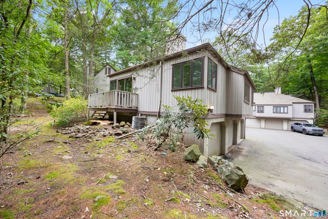 2 Earls Court F, Farmington, CT 06032