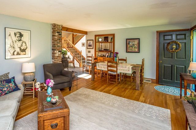 1342 Stark Road, Conway, NH 03813