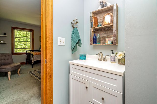 1342 Stark Road, Conway, NH 03813