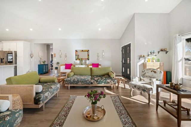 1262 Manzano Way, Sunnyvale, CA 94089