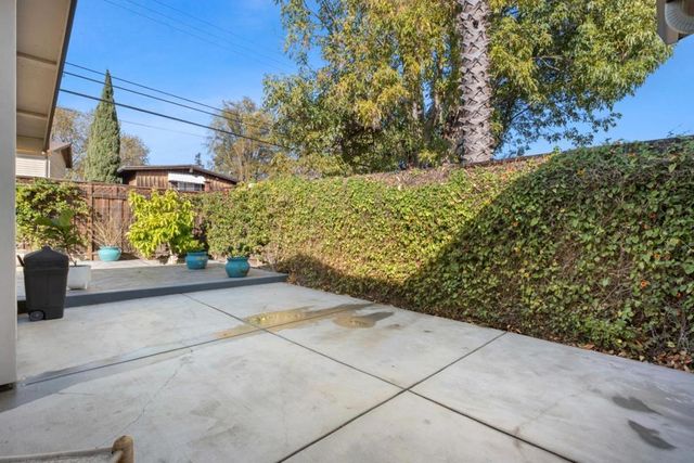 1262 Manzano Way, Sunnyvale, CA 94089