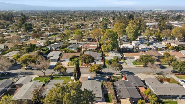 1262 Manzano Way, Sunnyvale, CA 94089