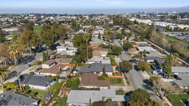 1262 Manzano Way, Sunnyvale, CA 94089