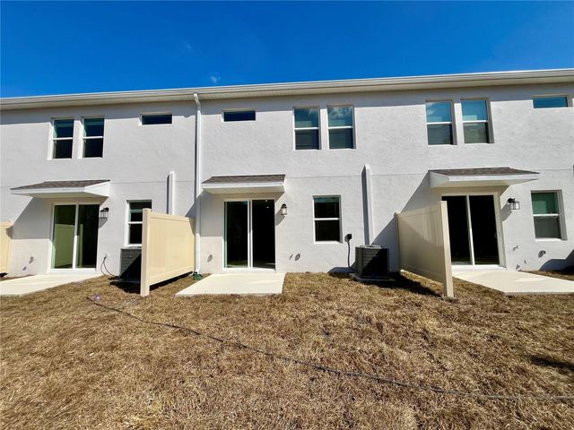 2811 SKYLINE LOOP, Kissimmee, FL 34758