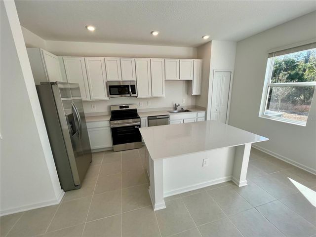 2811 SKYLINE LOOP, Kissimmee, FL 34758