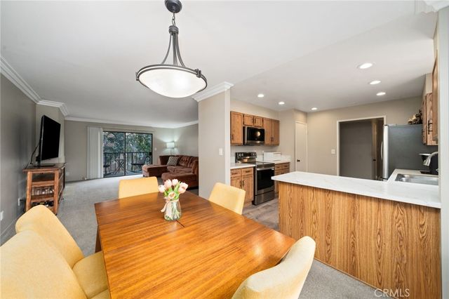 12400 Montecito Road 412, Seal Beach, CA 90740