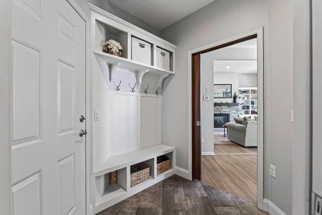 506 Hawthorne Woods Drive, Eagan, MN 55123