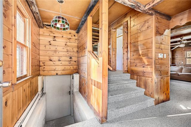 1289 South Road, East Greenwich, RI 02818