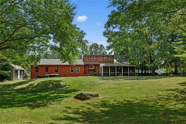 1289 South Road, East Greenwich, RI 02818
