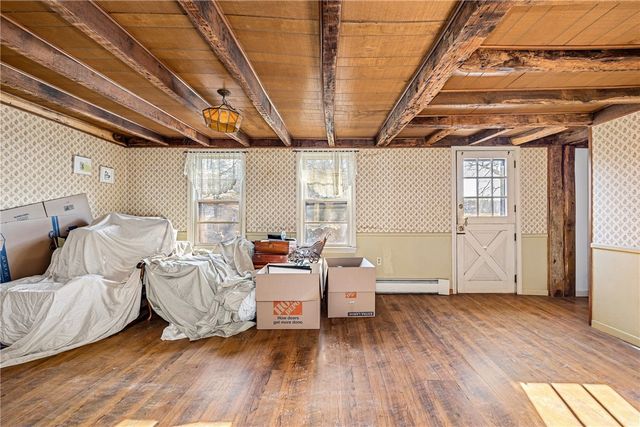 1289 South Road, East Greenwich, RI 02818