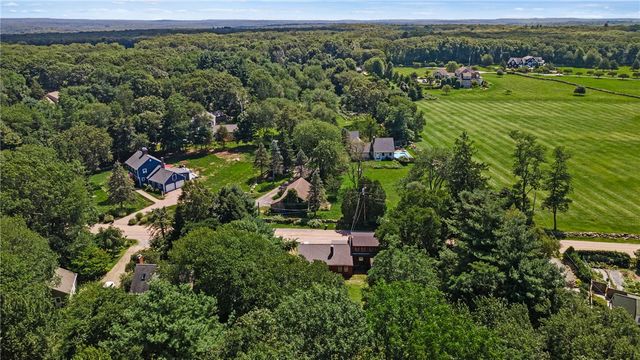 1289 South Road, East Greenwich, RI 02818