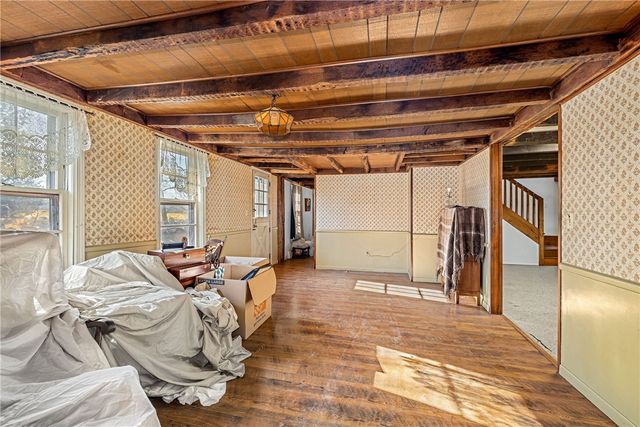 1289 South Road, East Greenwich, RI 02818