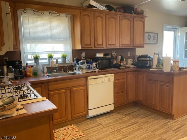 74 Warner St, Woodbridge Twp., NJ 08863