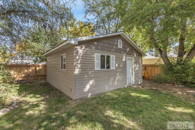 245 E 14th Street, Idaho Falls, ID 83404