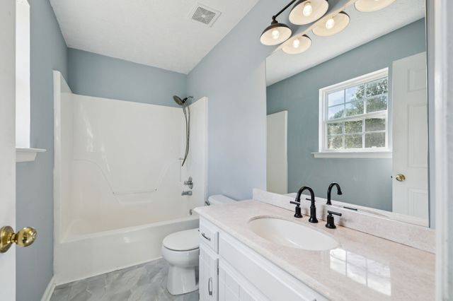 2914 Kedzie Dr, Murfreesboro, TN 37130