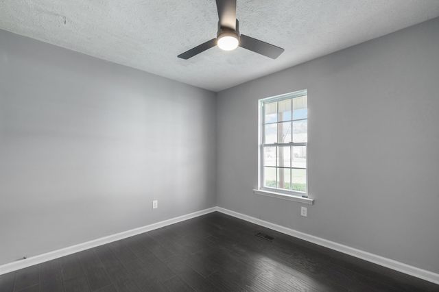 2914 Kedzie Dr, Murfreesboro, TN 37130