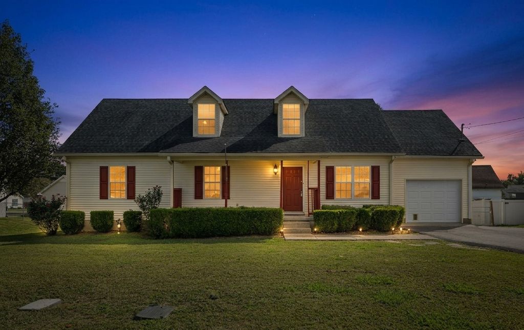 2914 Kedzie Dr, Murfreesboro, TN 37130