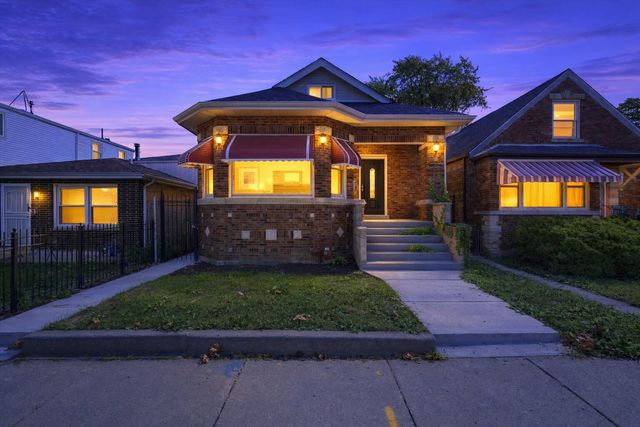 10453 S Indiana Avenue, Chicago, IL 60628