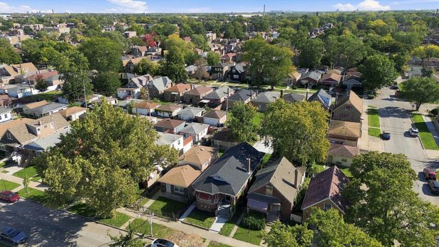 10453 S Indiana Avenue, Chicago, IL 60628