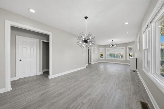 10453 S Indiana Avenue, Chicago, IL 60628