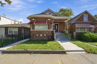 10453 S Indiana Avenue, Chicago, IL 60628