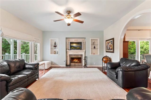 27601 Cedarwood Drive, Lake Arrowhead, CA 92352
