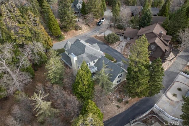 27601 Cedarwood Drive, Lake Arrowhead, CA 92352