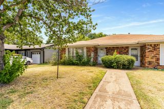 3024 Conflans Road 3026, Irving, TX 75061