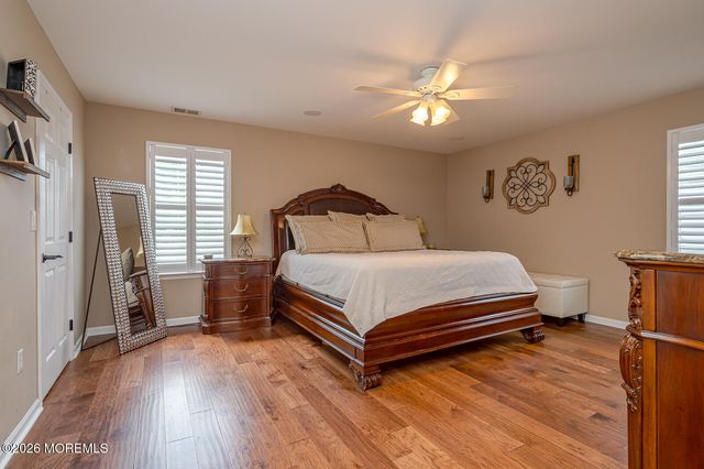 38 Van Dorn Street, Keyport, NJ 07735