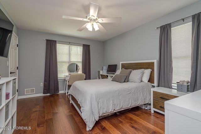 38 Van Dorn Street, Keyport, NJ 07735