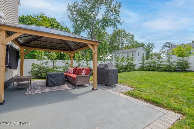 38 Van Dorn Street, Keyport, NJ 07735