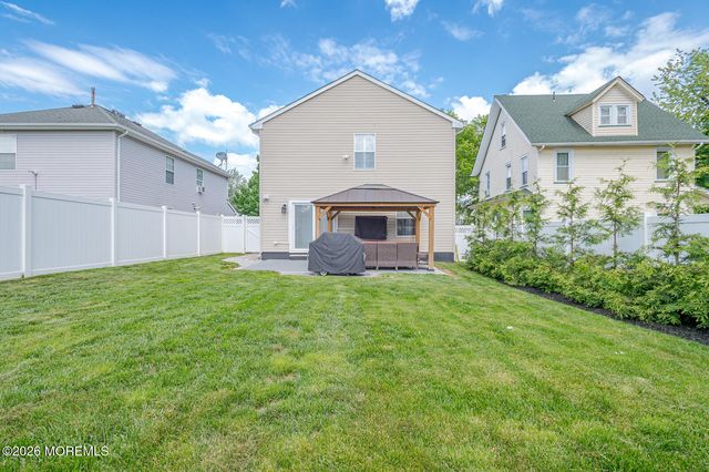 38 Van Dorn Street, Keyport, NJ 07735