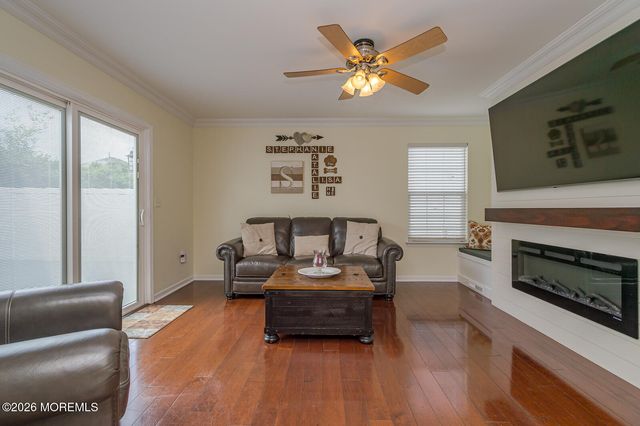 38 Van Dorn Street, Keyport, NJ 07735