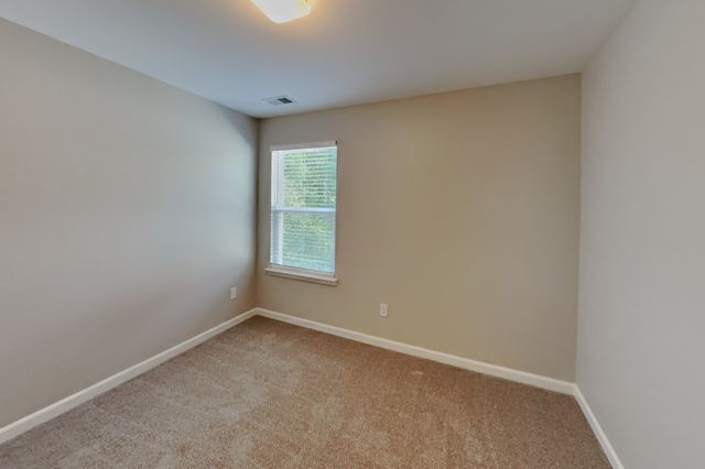 512 Hickory Leaf Ct, Mount Juliet, TN 37122