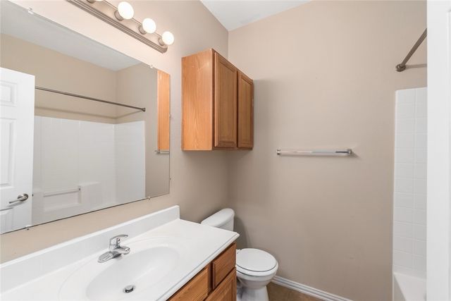 1001 Krenek Tap Road 1805, College Station, TX 77840