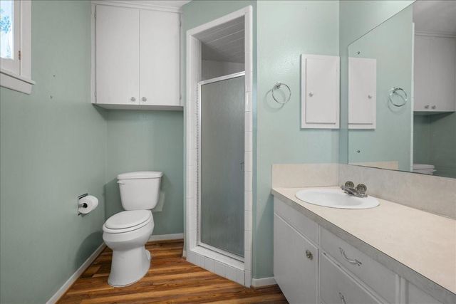 721 Concordia B Drive, Bellville, TX 77418