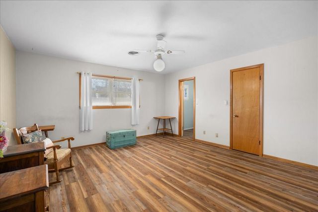 721 Concordia B Drive, Bellville, TX 77418