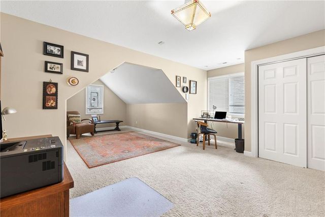 801 Fox Chase Court, Lawrence, KS 66049