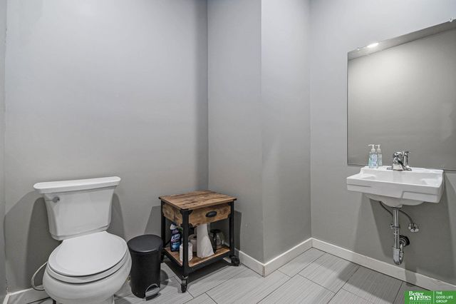 2603 N 45 Street, Omaha, NE 68104