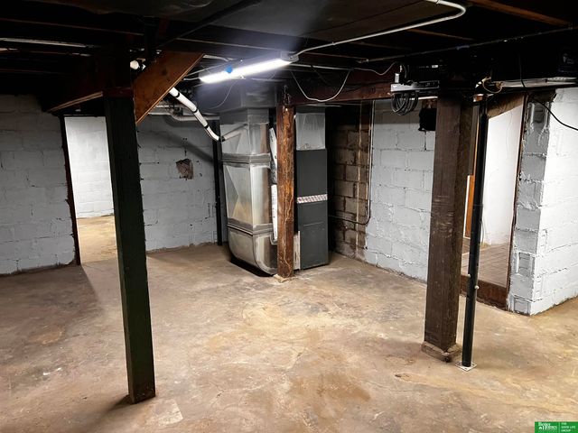 2603 N 45 Street, Omaha, NE 68104