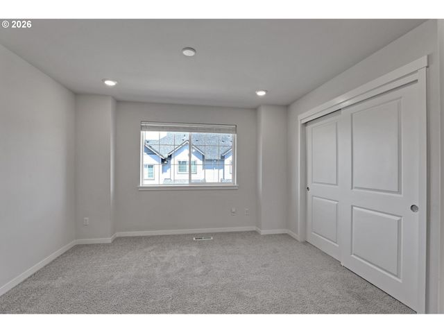 16084 Nw PRISTINE Ln, Portland, OR 97229