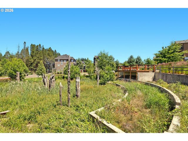 16084 Nw PRISTINE Ln, Portland, OR 97229