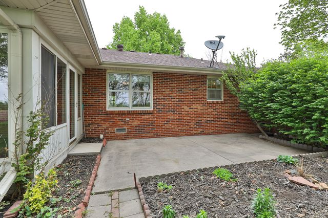 6726 W Dogwood Street, Springfield, MO 65802