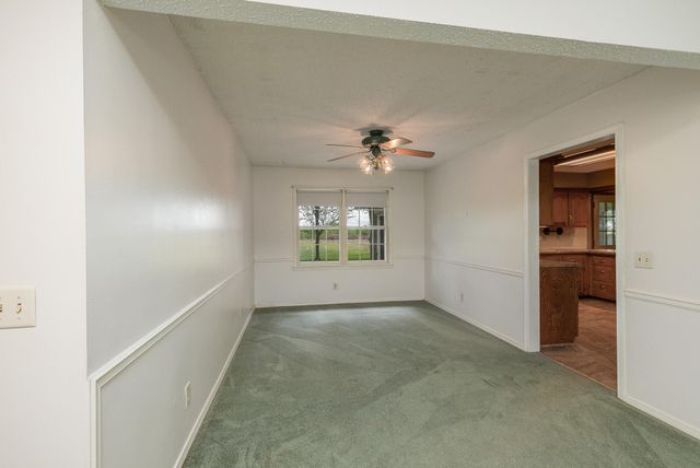 6726 W Dogwood Street, Springfield, MO 65802