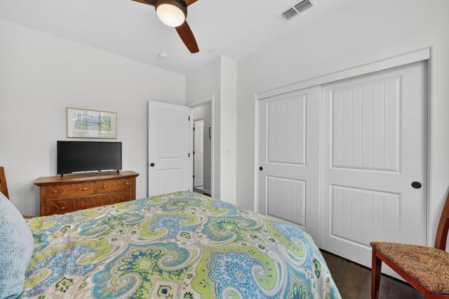 924 Lazy Trail Dr, Rocklin, CA 95765