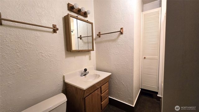 4622 N Defiance Street, Tacoma, WA 98407
