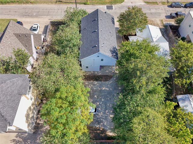 911 Ivy Avenue, Waco, TX 76706